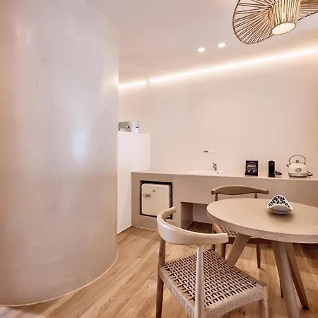 Civitas Milos Adamantas (Milos)