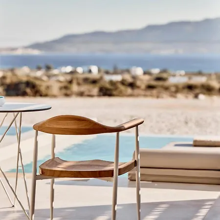 Civitas Milos Hotel *