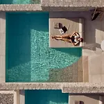 Civitas Milos Hotel