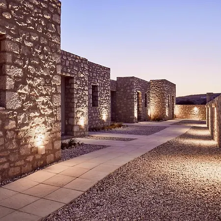 Civitas Milos Hotell *