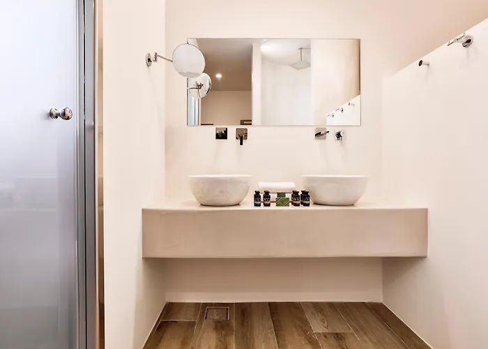 Civitas Milos Hotell Adamantas (Milos)