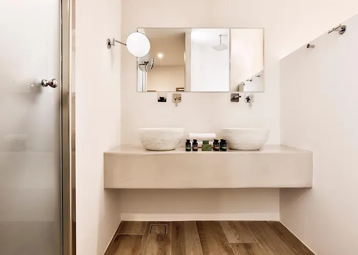 Civitas Milos Hotell